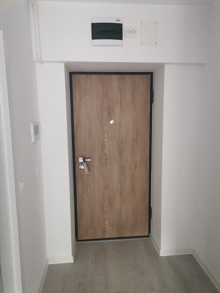 Titan, Hils, Metrou Republica, comision 0%.