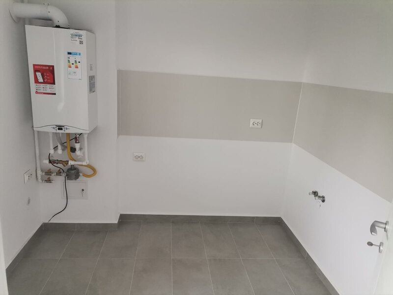 Titan, Hils, Metrou Republica, comision 0%.